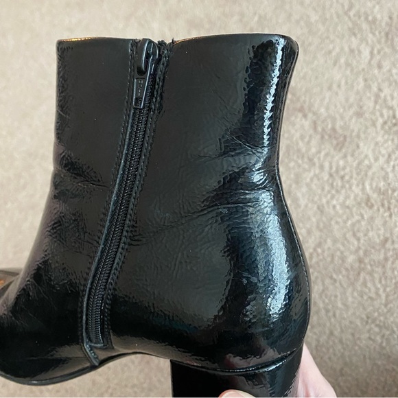 Clarks Chantelle Stone Patent Boots Black Ankle Booties Size 7.5 - Picture 5 of 11